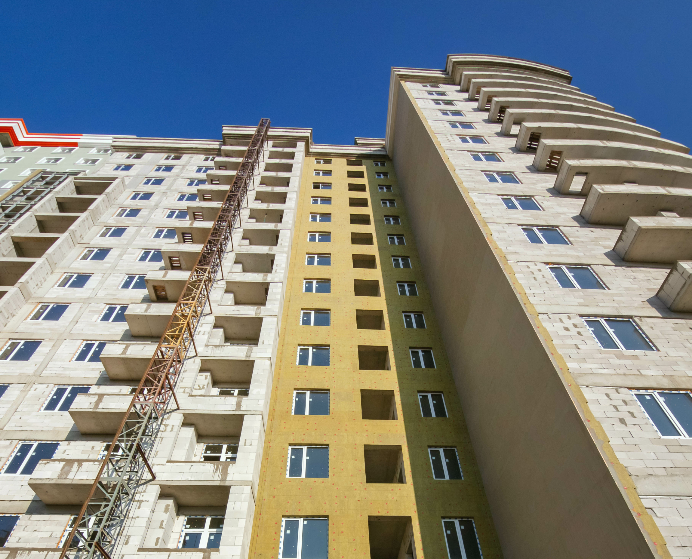 Immeuble avec panneaux en fibres végétales